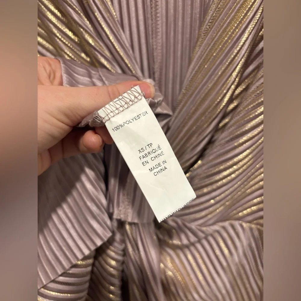 Le Château Metallic Mauve Pleated Midi Dress Twist Front | XS - Picture 5 of 6